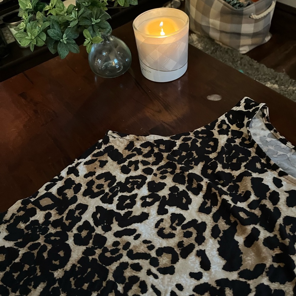 Cheetah crop tank top